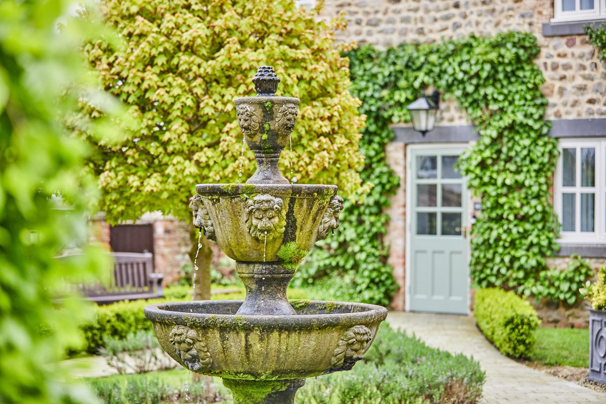 The Old Coach House Hotel Ripon Exterior photo